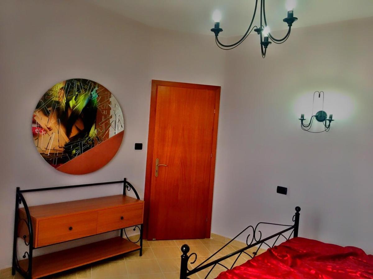 Luxury In Royal For King And Queen Apartment Sarande